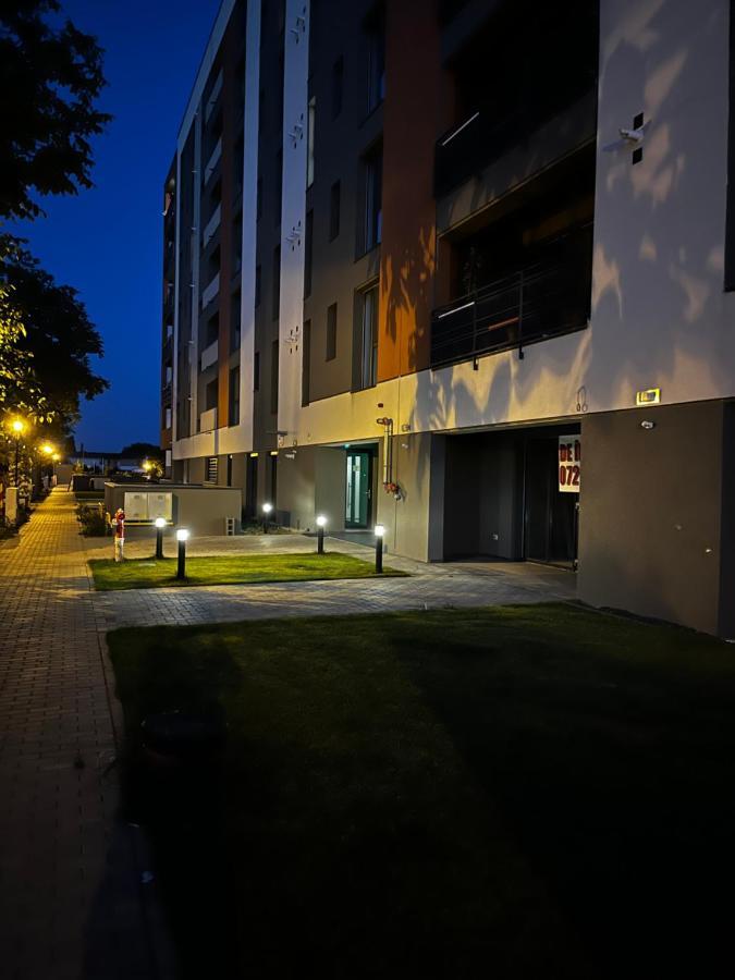 Apartament Modern Cu O Camera Διαμέρισμα Τιμισοάρα Εξωτερικό φωτογραφία
